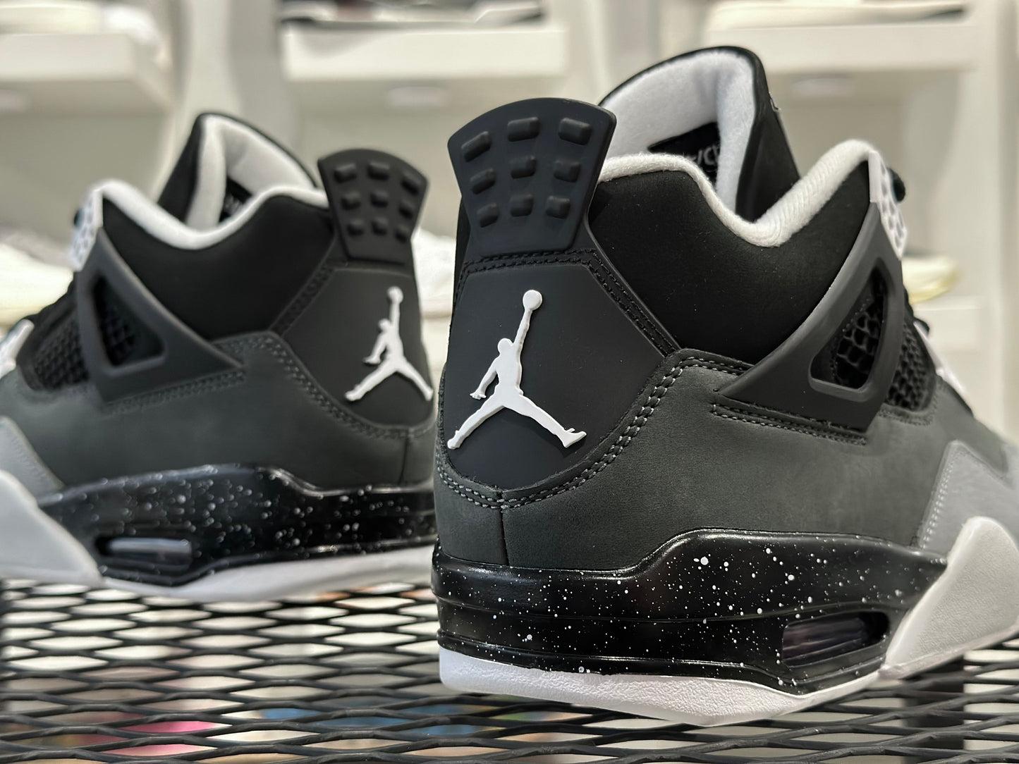Air Jordan 4 Retro "Fear" (2024)