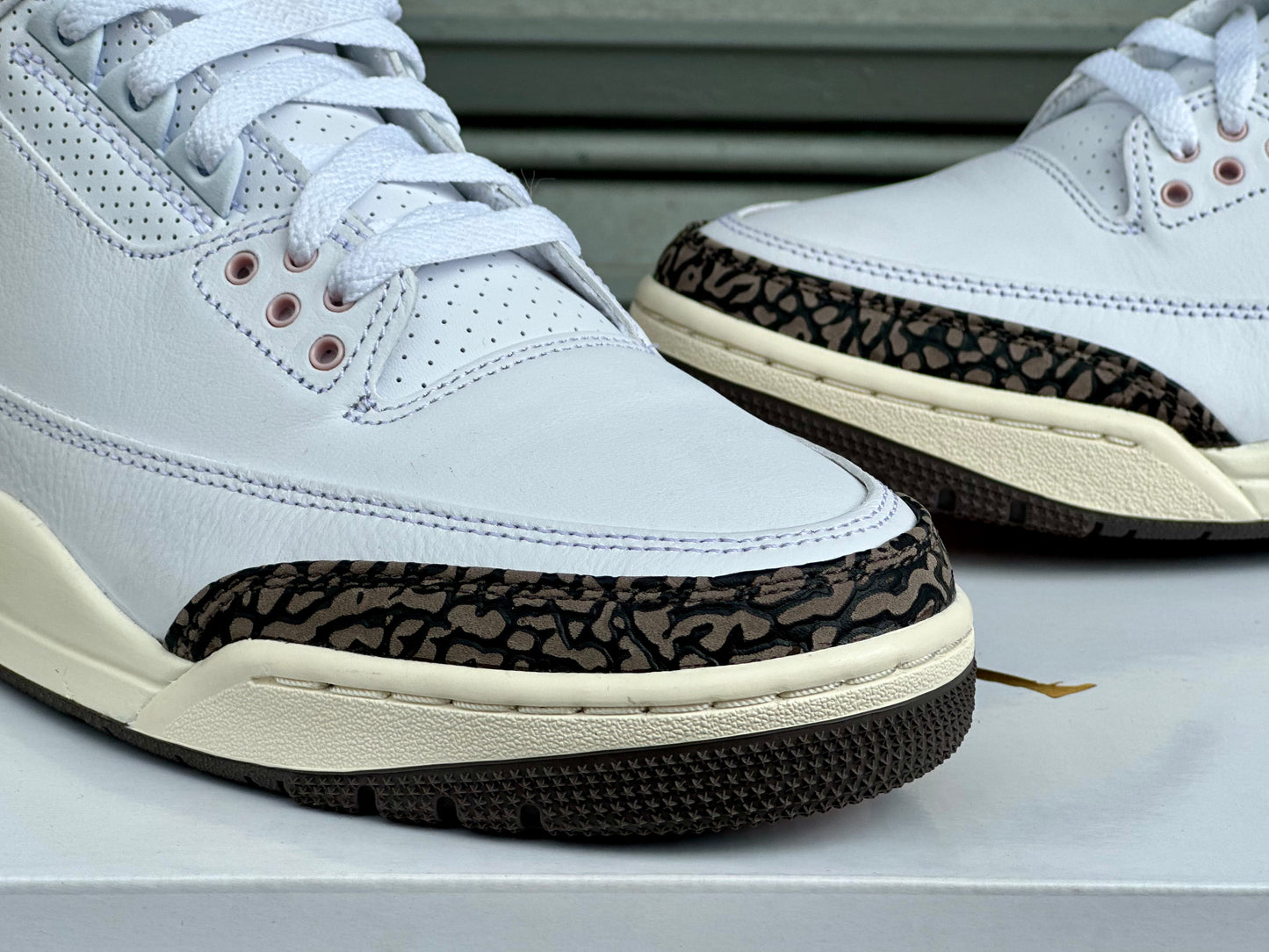 Air Jordan 3 Retro "Neapolitan" (W)