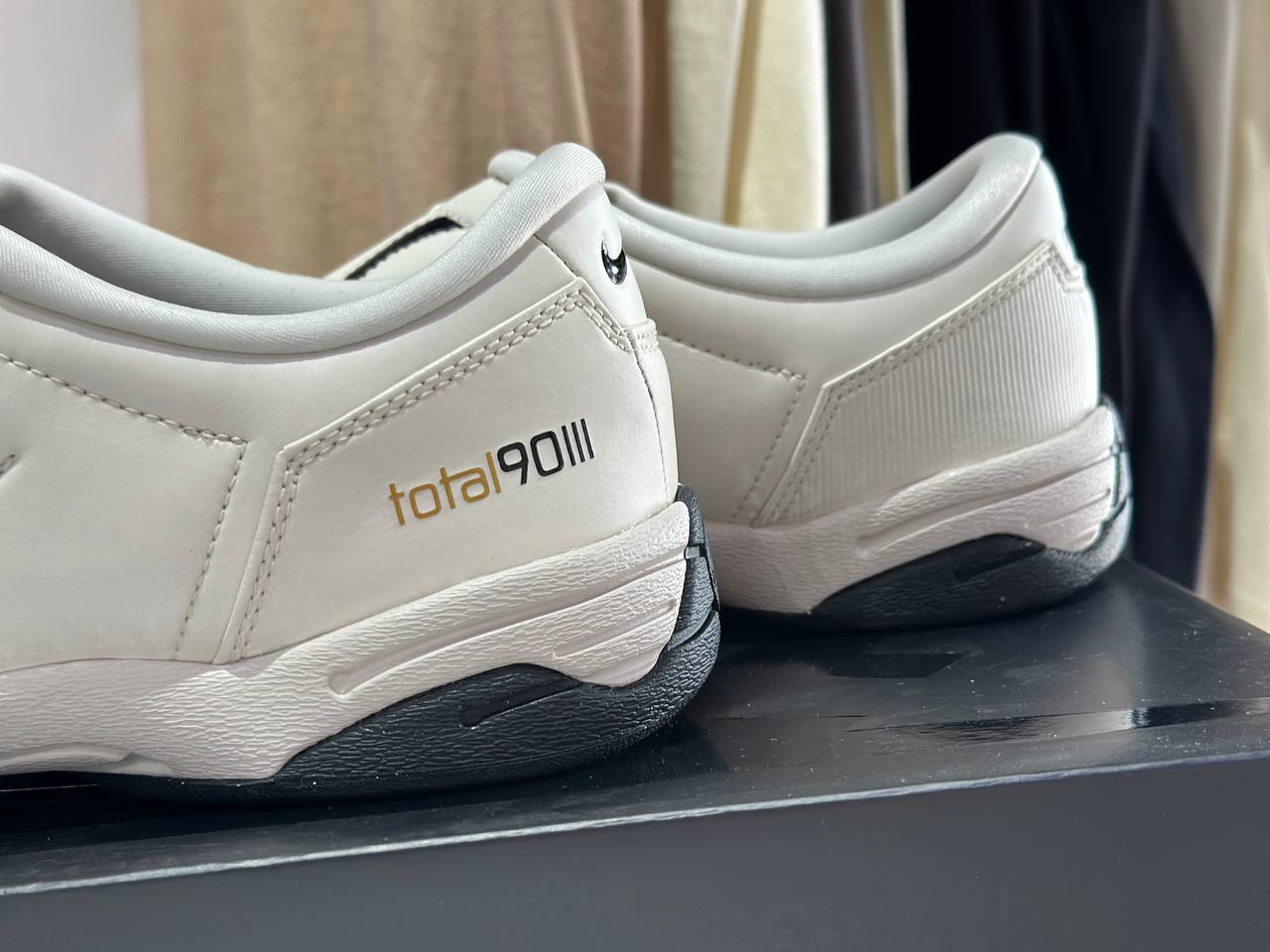 Total 90 3 SP "Light Orewood Brown"