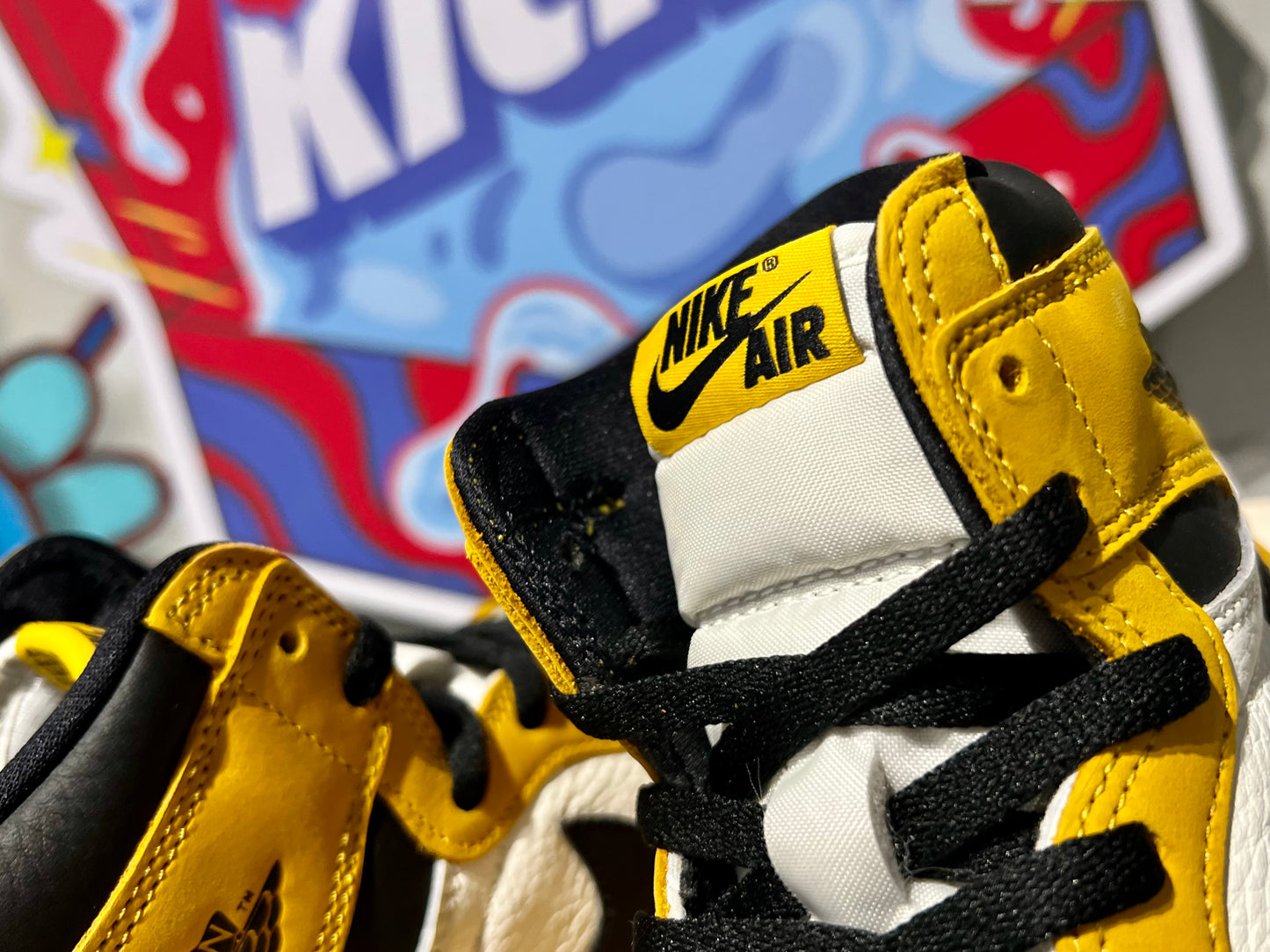 Air Jordan 1 Retro High OG "Yellow Ochre"