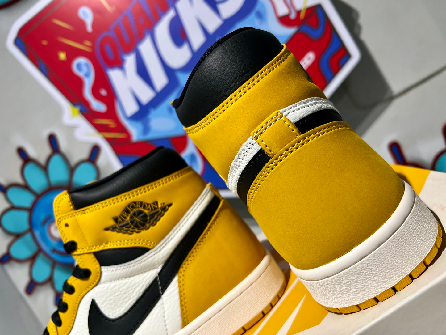 Air Jordan 1 Retro High OG "Yellow Ochre"