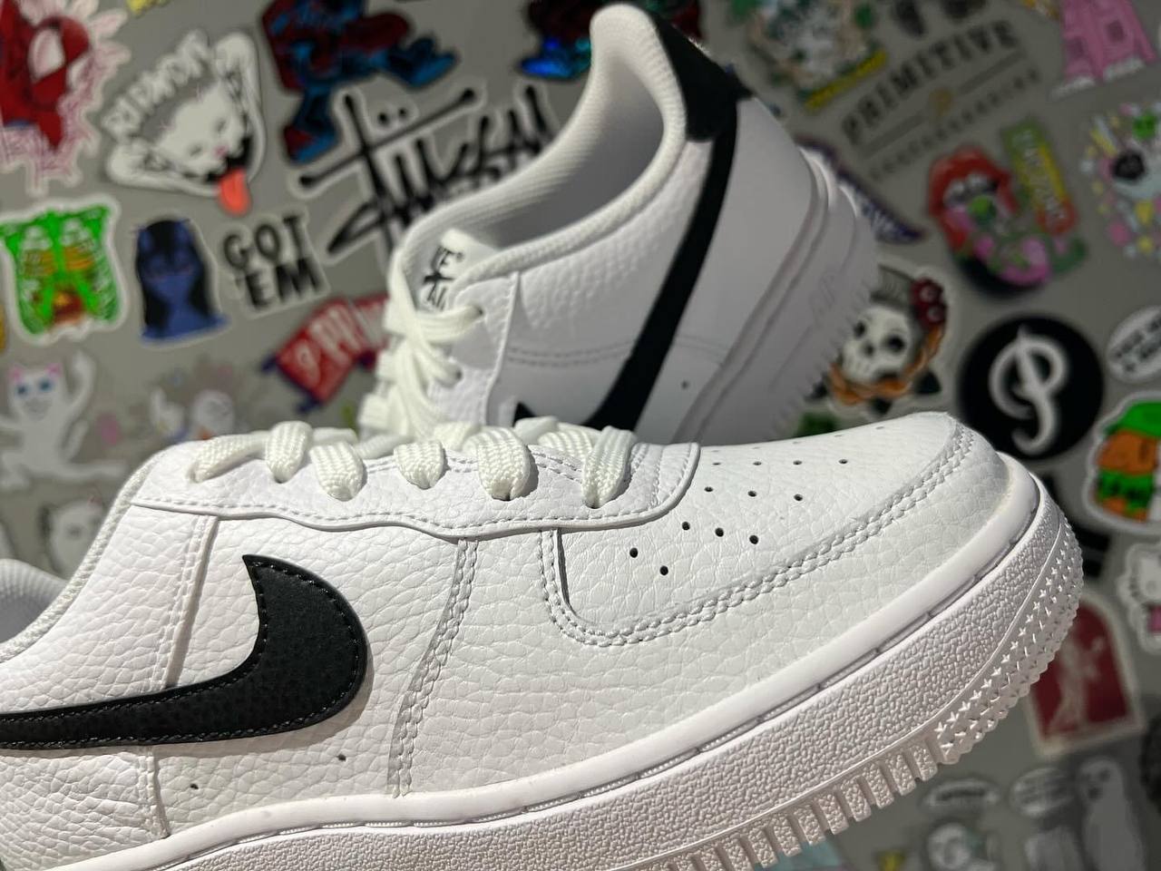 Air Force 1 Low (W)  "Black Swoosh"