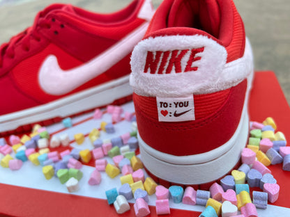 Dunk Low "Valentines Day" (2024)