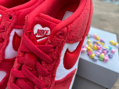 Air Force 1 Low "Valentines Day" (2024)