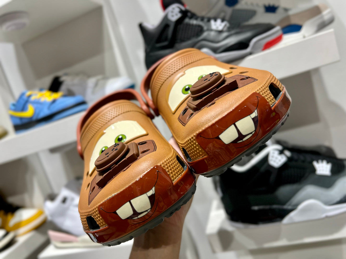 Crocs Classic Clog x Cars "Tow Mater" (Mate)