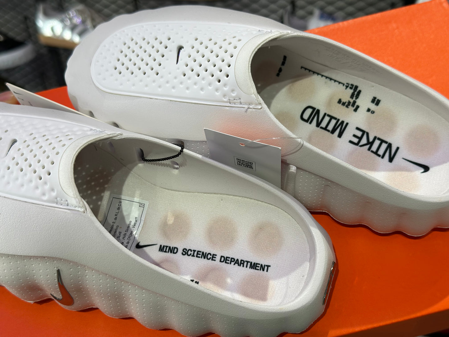 Nike Mind 001 "Summit White" (W)