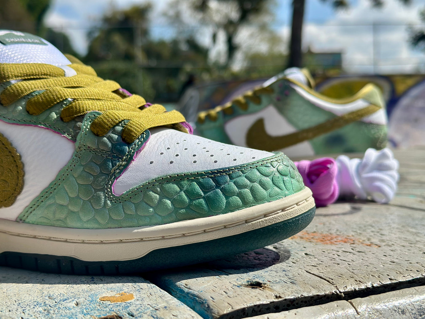 Nike SB Dunk Low x Alexis Sablone "Chameleon"