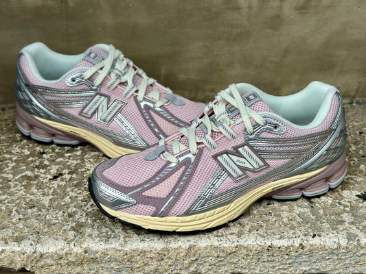 New Balance 1906r "Rose Sugar"