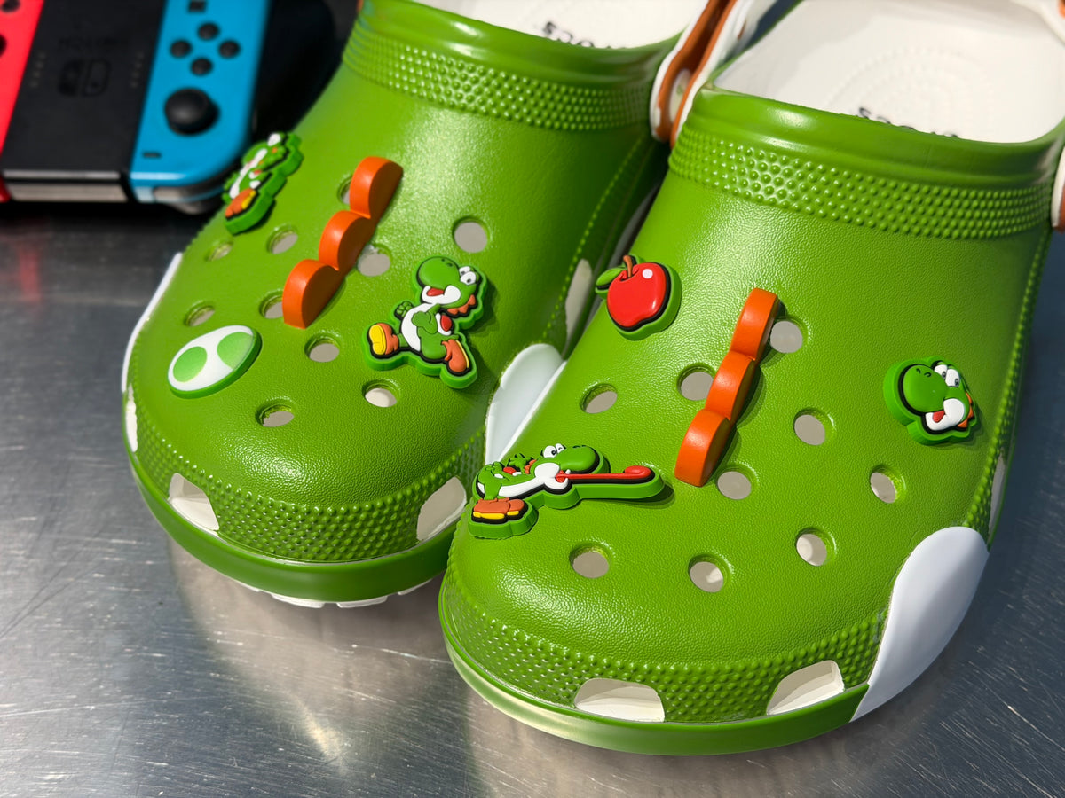 Crocs Classic Clog x Super Mario "Yoshi"