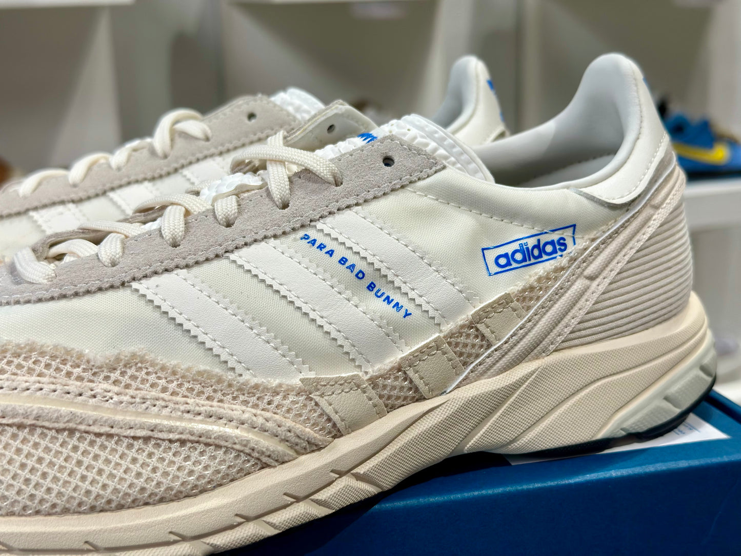 Adizero SL72 x Bad Bunny "Comfort"