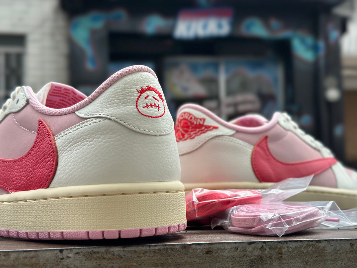 Nike Air Jordan 1 Low x Travis Scott "Tropical Pink"