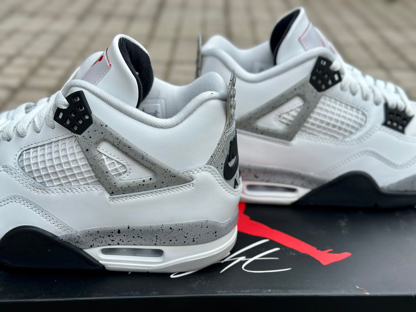 Air Jordan 4 Retro OG "White Cement" (2025)