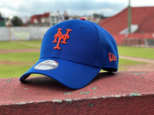 New Era x Bad Bunny "NY Mets" 9Forty Adjustable