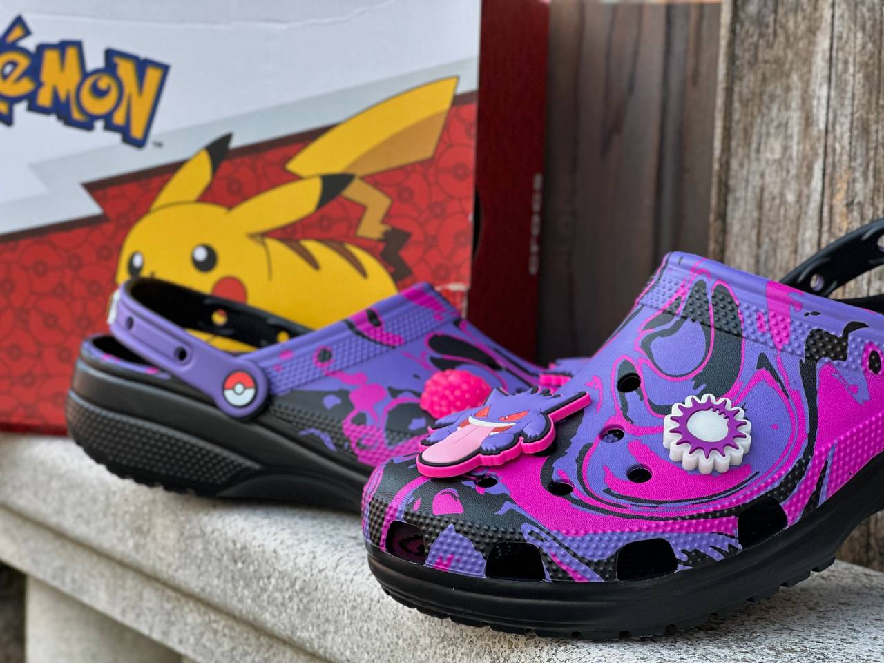 Crocs Classic Clog x Pokémon "Gengar"