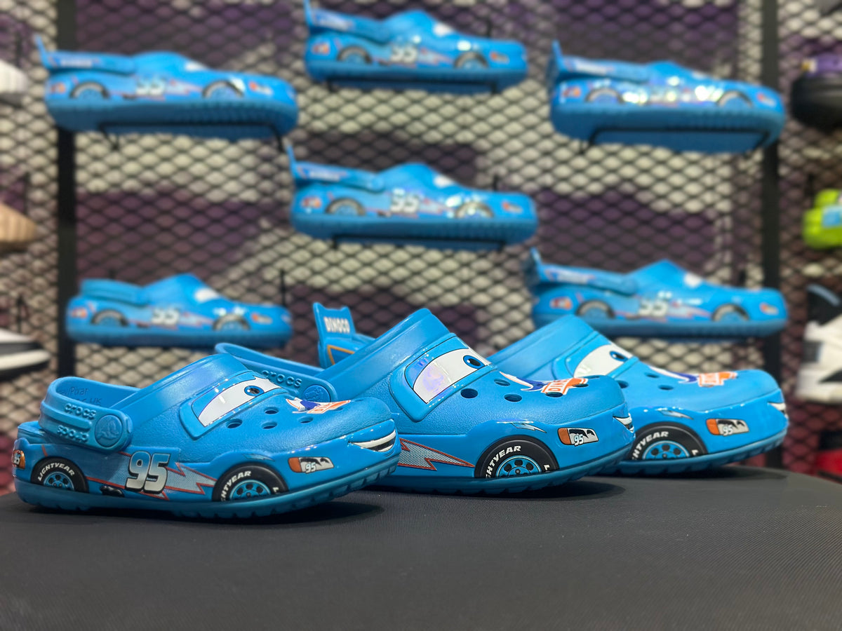 Crocs Classic Clog x Disney Cars "Rayo McQueen Dinoco"