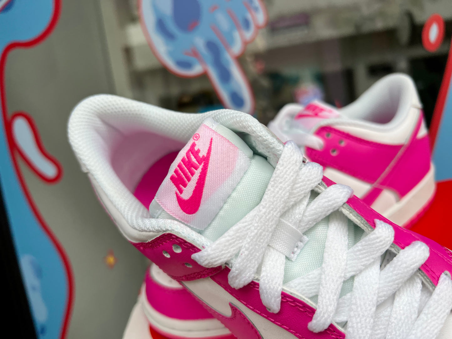 Dunk Low "Laser Fuchsia"