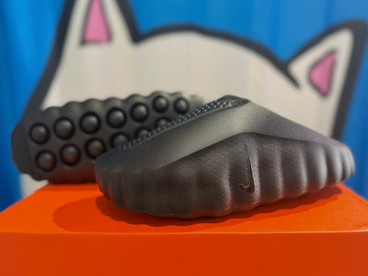 Nike Mind 001 "Triple Black"