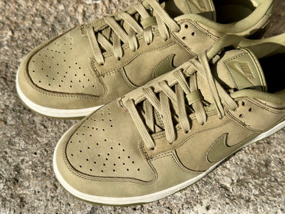 Nike Dunk Low "Neutral Olive" (W)