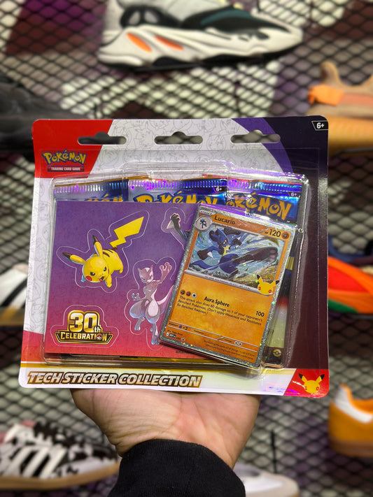 Pokémon TCG 30th Aniversario "Sticker Tech Lucario"