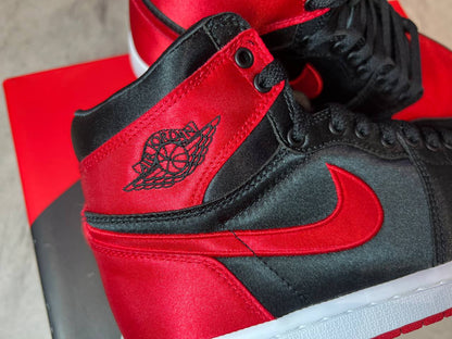 Air Jordan 1 High OG "Satin Bred" (W)