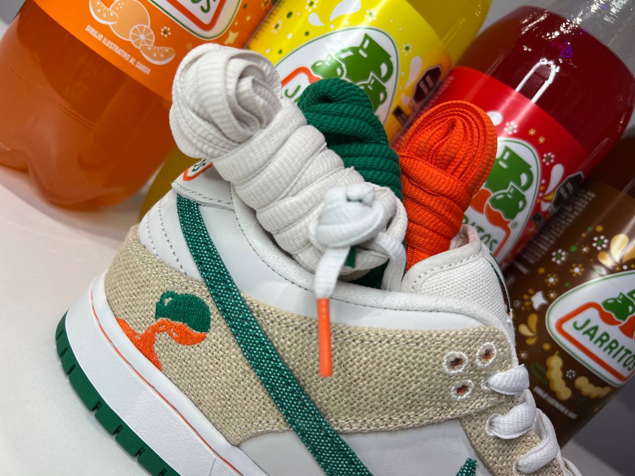 SB Dunk Low x Jarritos