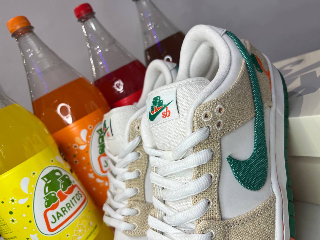 SB Dunk Low x Jarritos