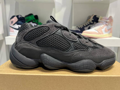 Yeezy 500 "Utility Black"