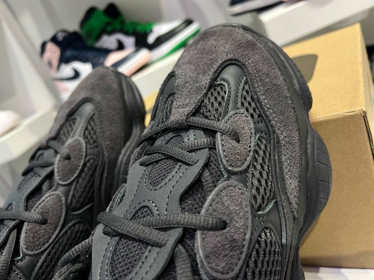 Yeezy 500 "Utility Black"