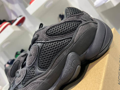 Yeezy 500 "Utility Black"