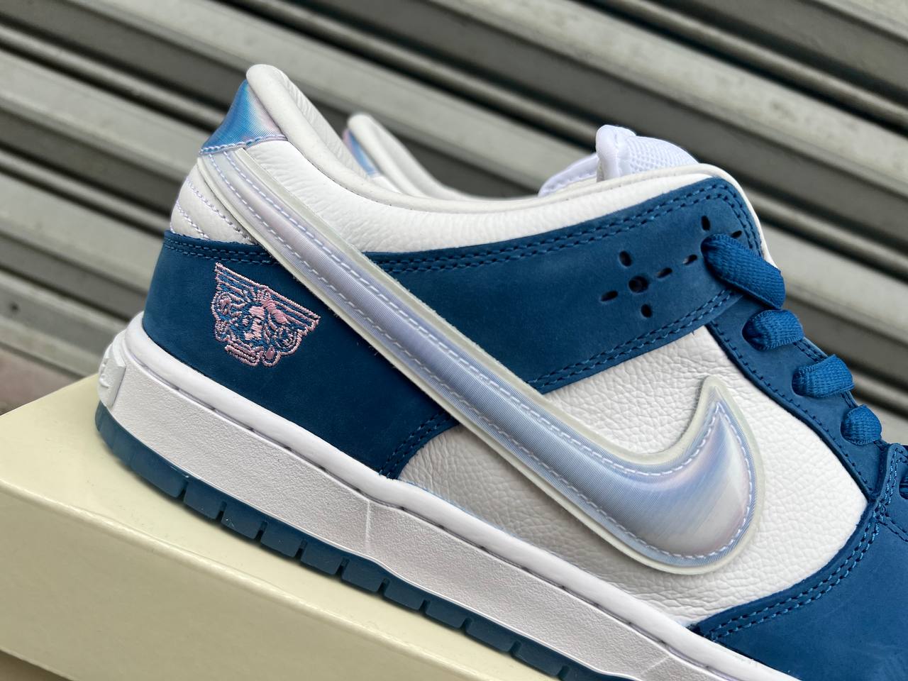 SB Dunk x Born X Raised "One Block at a Time"