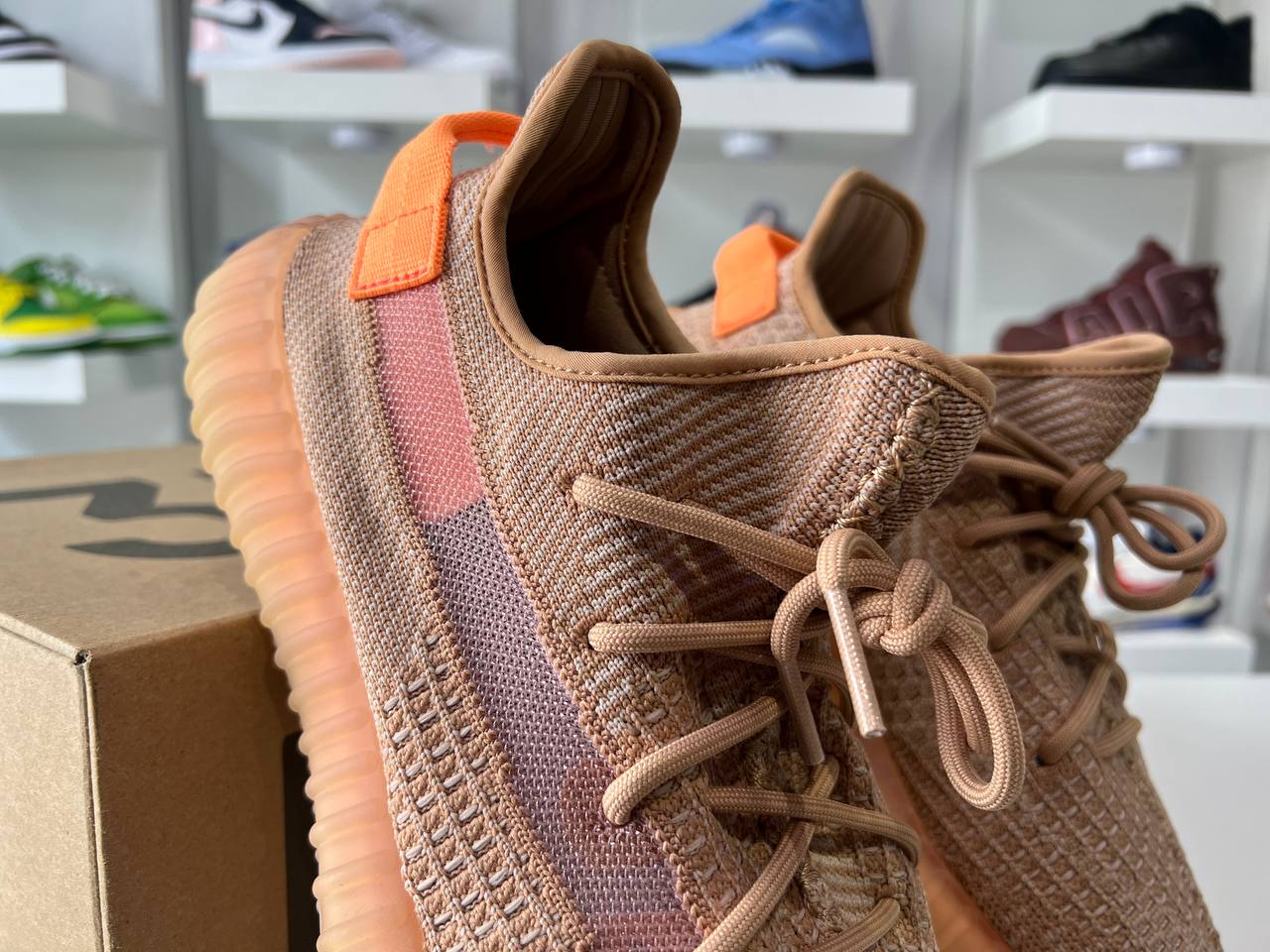 Yeezy Boost 350 v2 Clay