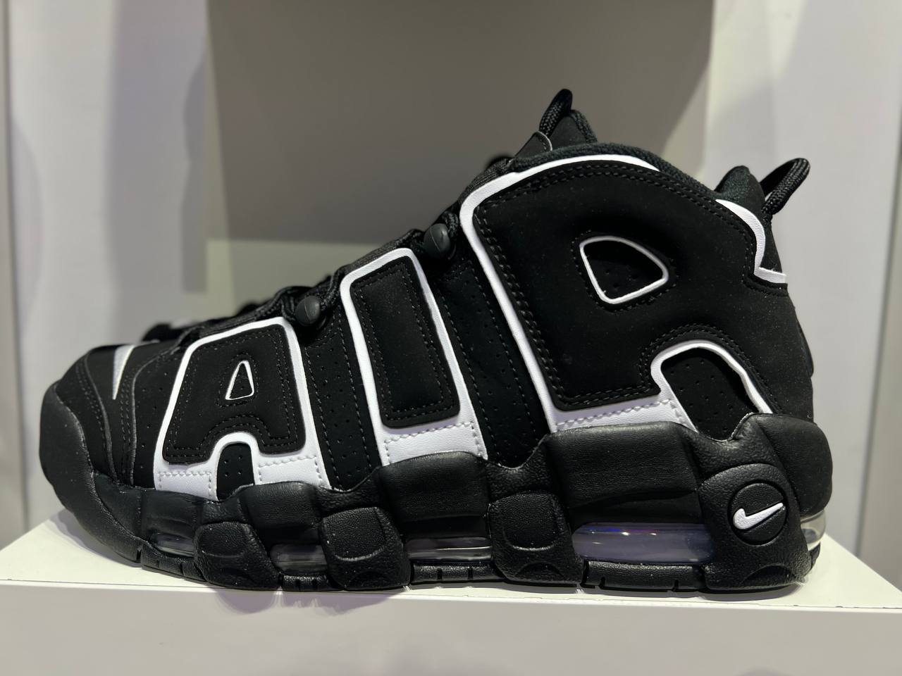 Air More Uptempo ´96 OG "Black and White"